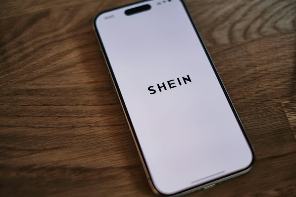 Shein Shein mobile app on smartphone - IPO 2025 analysis and investment opportunities for Chinese fashion platform