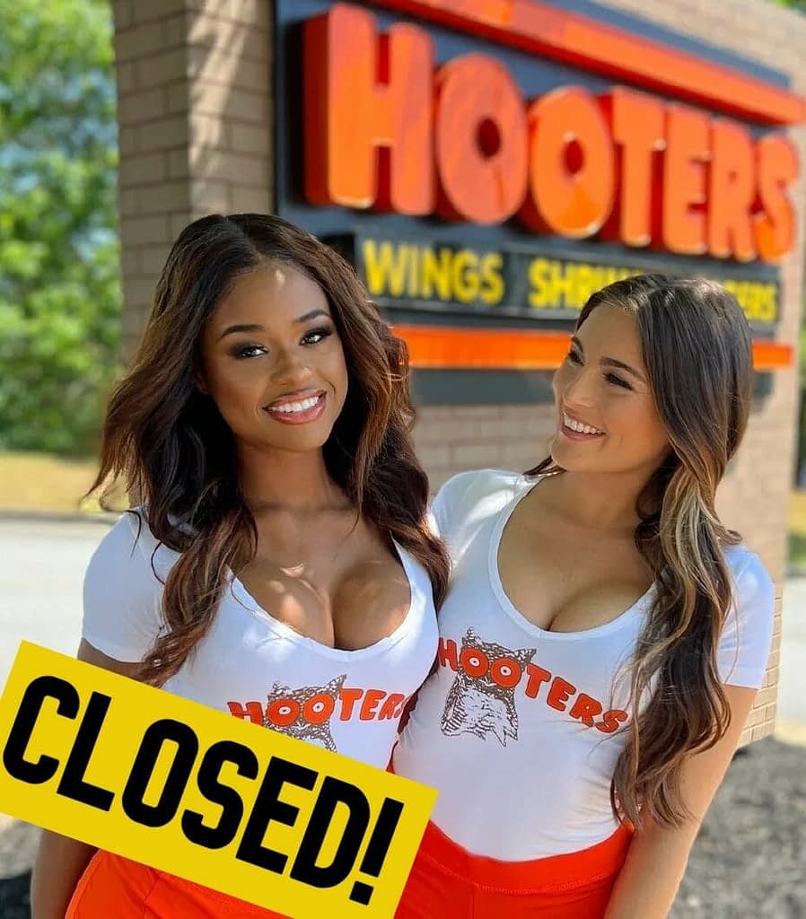Hooters closed
